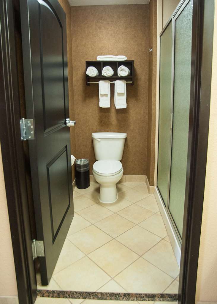 Hampton Inn & Suites Палестайн Стая снимка