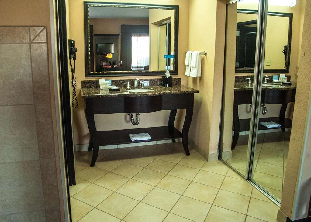 Hampton Inn & Suites Палестайн Стая снимка